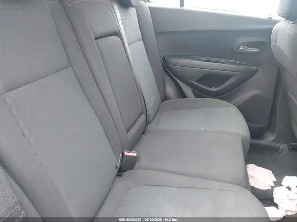 3GNCJNSB8LL108130 2020 CHEVROLET TRAX - Image 8