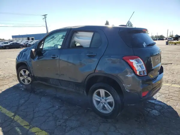 3GNCJNSB8LL128815 2020 CHEVROLET TRAX - Image 2