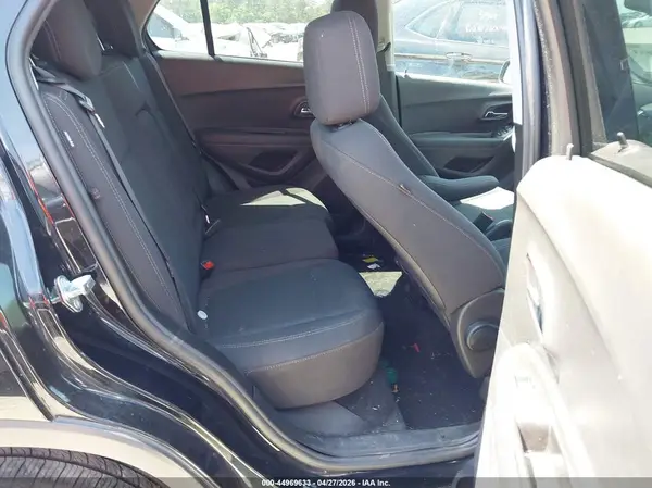 3GNCJNSB8LL256262 2020 CHEVROLET TRAX - Image 8
