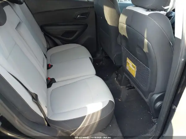 3GNCJNSB8LL329100 2020 CHEVROLET TRAX - Image 8