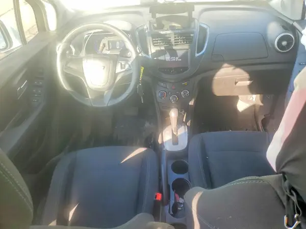 3GNCJNSB9GL221042 2016 CHEVROLET TRAX - Image 8