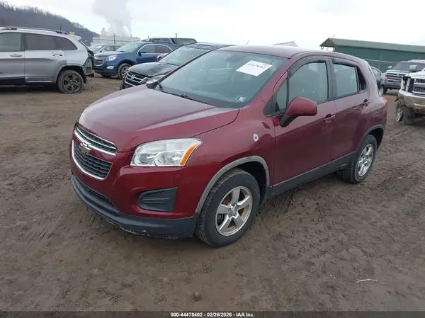 3GNCJNSB9GL231120 2016 CHEVROLET TRAX - Image 2