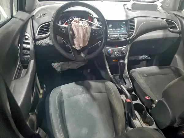 3GNCJNSB9HL226551 2017 CHEVROLET TRAX - Image 8
