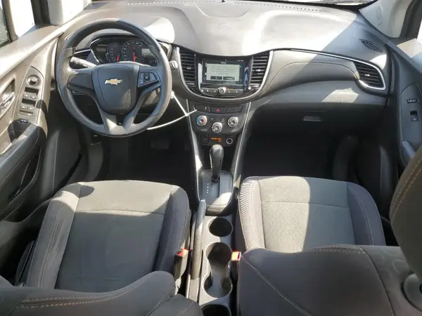3GNCJNSB9HL262207 2017 CHEVROLET TRAX - Image 8