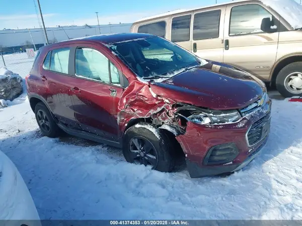 3GNCJNSB9HL270890 2017 CHEVROLET TRAX - Image 1