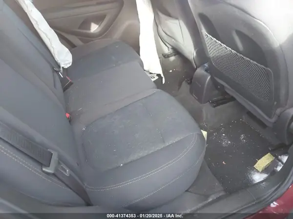 3GNCJNSB9HL270890 2017 CHEVROLET TRAX - Image 8