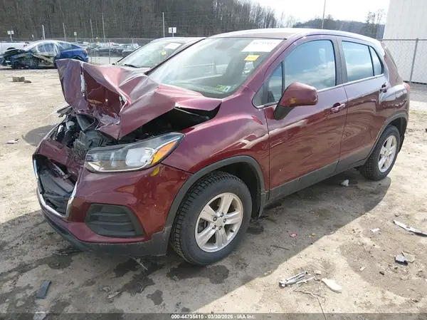 3GNCJNSB9HL276415 2017 CHEVROLET TRAX - Image 2