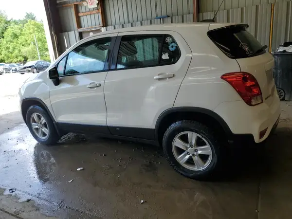 3GNCJNSB9HL280092 2017 CHEVROLET TRAX - Image 2