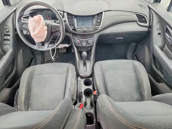 3GNCJNSB9HL282327 2017 CHEVROLET TRAX - Image 8