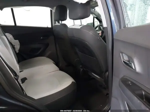 3GNCJNSB9JL228175 2018 CHEVROLET TRAX - Image 8