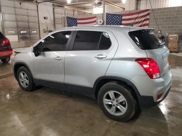 3GNCJNSB9JL289106 2018 CHEVROLET TRAX - Image 2