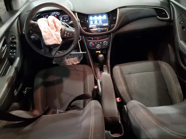 3GNCJNSB9JL289106 2018 CHEVROLET TRAX - Image 8