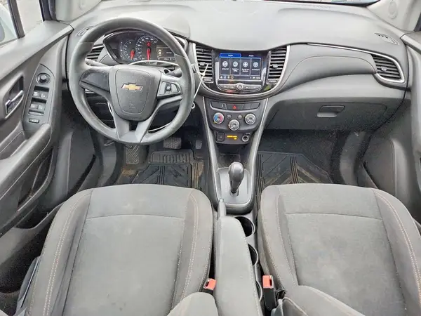 3GNCJNSB9JL310844 2018 CHEVROLET TRAX - Image 8
