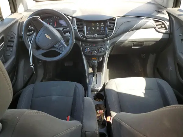 3GNCJNSB9JL385284 2018 CHEVROLET TRAX - Image 8