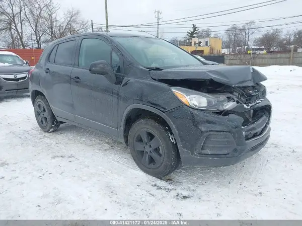 3GNCJNSB9KL279919 2019 CHEVROLET TRAX - Image 1