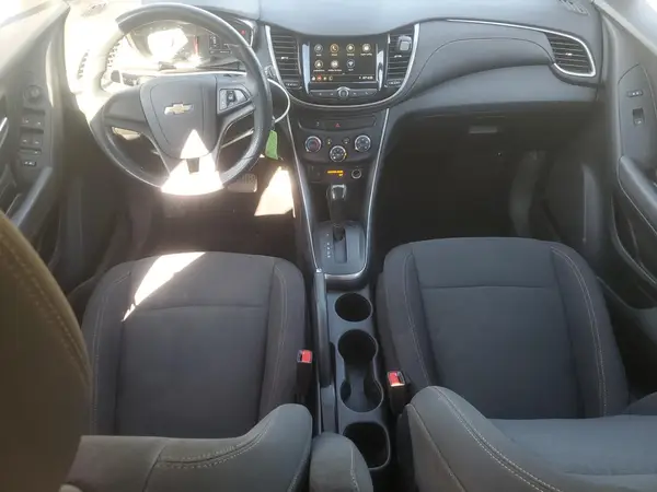 3GNCJNSB9KL328312 2019 CHEVROLET TRAX - Image 8
