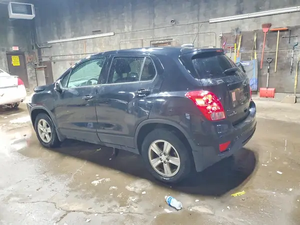 3GNCJNSB9KL391328 2019 CHEVROLET TRAX - Image 2