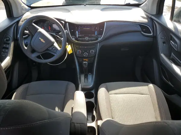 3GNCJNSB9LL114485 2020 CHEVROLET TRAX - Image 8
