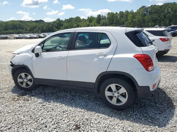 3GNCJNSB9LL133635 2020 CHEVROLET TRAX - Image 2