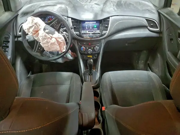 3GNCJNSB9LL152475 2020 CHEVROLET TRAX - Image 8