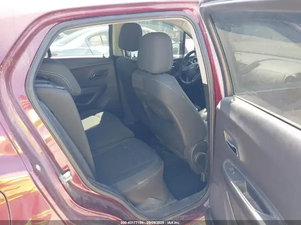 3GNCJNSBXGL127011 2016 CHEVROLET TRAX - Image 8