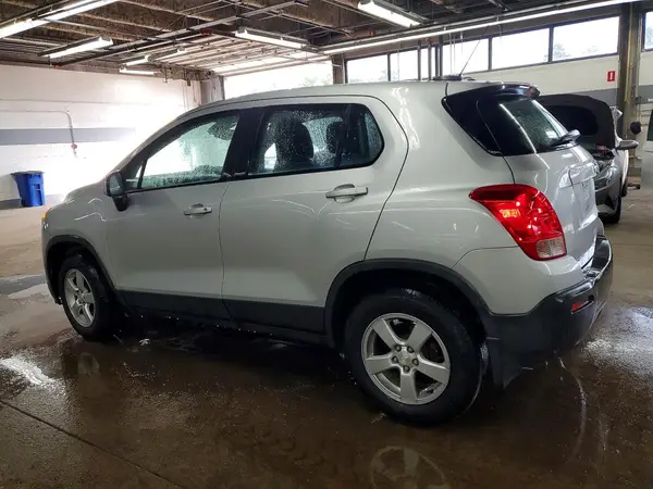 3GNCJNSBXGL182350 2016 CHEVROLET TRAX - Image 2
