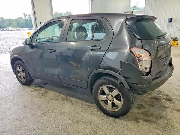 3GNCJNSBXGL258231 2016 CHEVROLET TRAX - Image 2