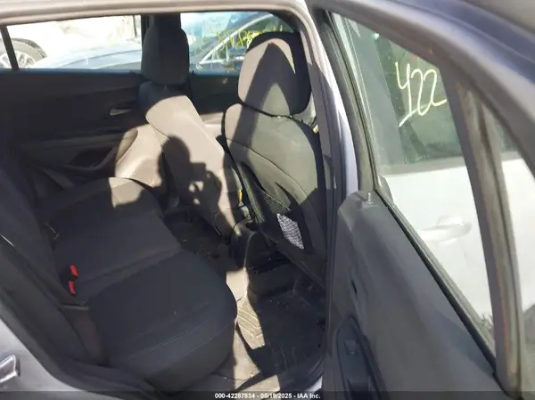 3GNCJNSBXGL262389 2016 CHEVROLET TRAX - Image 8