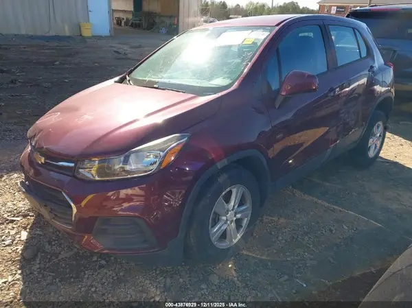 3GNCJNSBXHL253869 2017 CHEVROLET TRAX - Image 2
