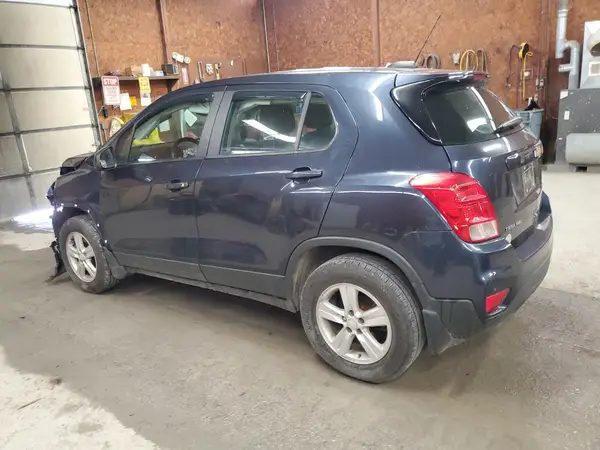 3GNCJNSBXJL165653 2018 CHEVROLET TRAX - Image 2
