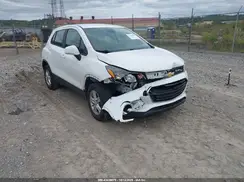 3GNCJNSBXJL328690 2018 CHEVROLET TRAX