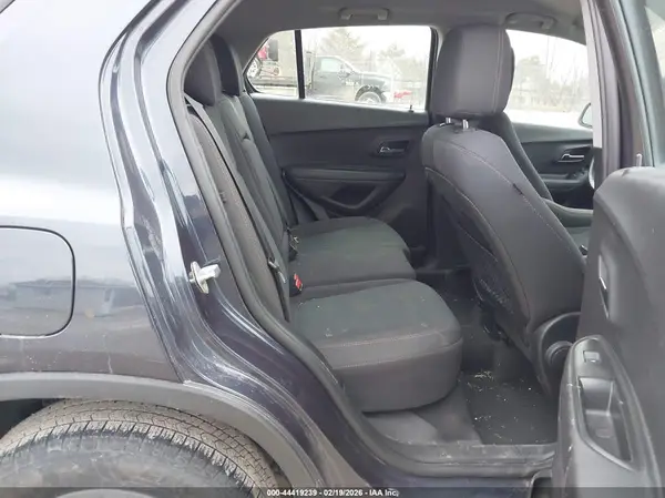3GNCJNSBXJL416672 2018 CHEVROLET TRAX - Image 8