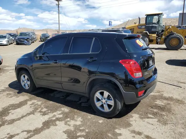 3GNCJNSBXKL134615 2019 CHEVROLET TRAX - Image 2