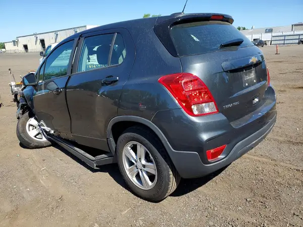 3GNCJNSBXKL138129 2019 CHEVROLET TRAX - Image 2