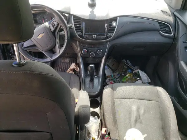 3GNCJNSBXKL178033 2019 CHEVROLET TRAX - Image 8