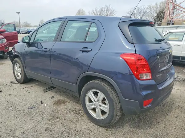 3GNCJNSBXKL184026 2019 CHEVROLET TRAX - Image 2