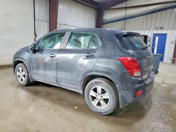 3GNCJNSBXKL226291 2019 CHEVROLET TRAX - Image 2