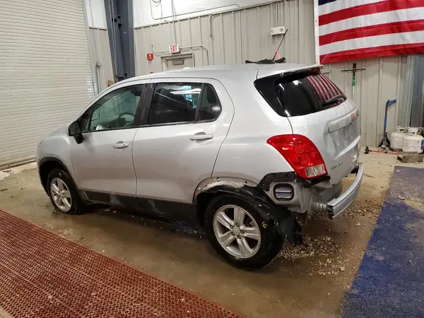 3GNCJNSBXKL321336 2019 CHEVROLET TRAX - Image 2