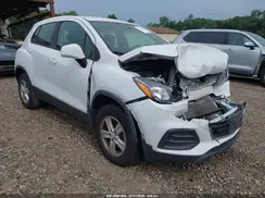 3GNCJNSBXKL406032 2019 CHEVROLET TRAX