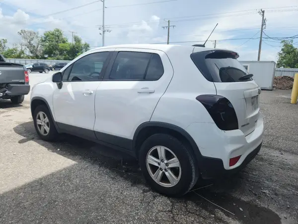 3GNCJNSBXLL124796 2020 CHEVROLET TRAX - Image 2