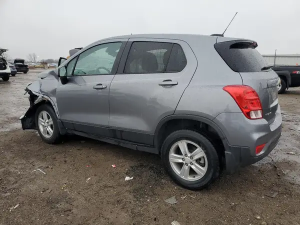 3GNCJNSBXLL238345 2020 CHEVROLET TRAX - Image 2