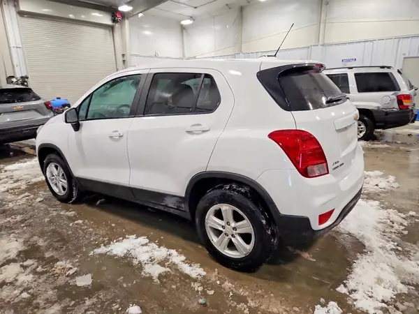 3GNCJNSBXLL264721 2020 CHEVROLET TRAX - Image 2