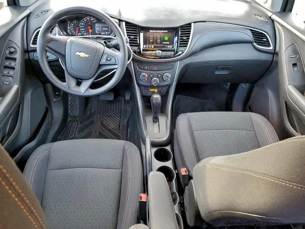 3GNCJNSBXLL265609 2020 CHEVROLET TRAX - Image 8