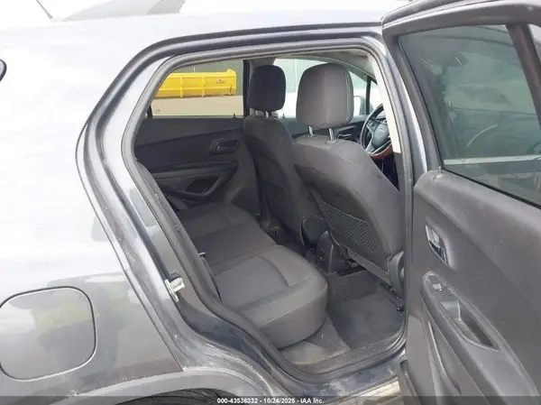 3GNCJPSB0GL136456 2016 CHEVROLET TRAX - Image 8