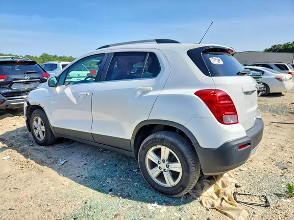3GNCJPSB0GL182157 2016 CHEVROLET TRAX - Image 2