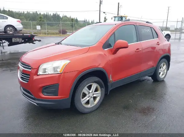 3GNCJPSB0GL225959 2016 CHEVROLET TRAX - Image 2