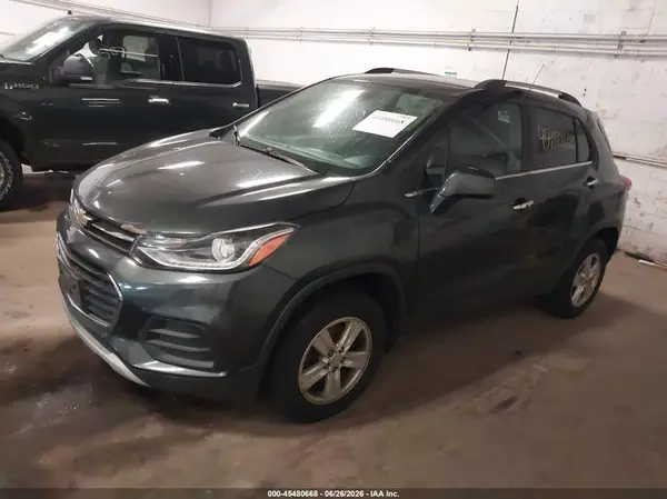 3GNCJPSB0HL144316 2017 CHEVROLET TRAX - Image 2