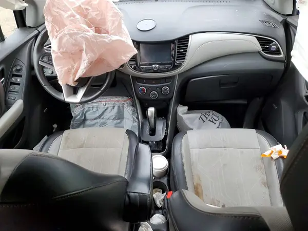 3GNCJPSB0HL144364 2017 CHEVROLET TRAX - Image 8