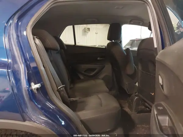 3GNCJPSB0HL151170 2017 CHEVROLET TRAX - Image 8