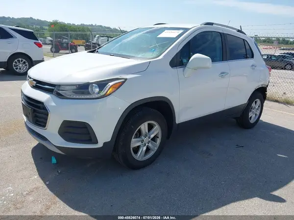 3GNCJPSB0HL238065 2017 CHEVROLET TRAX - Image 2